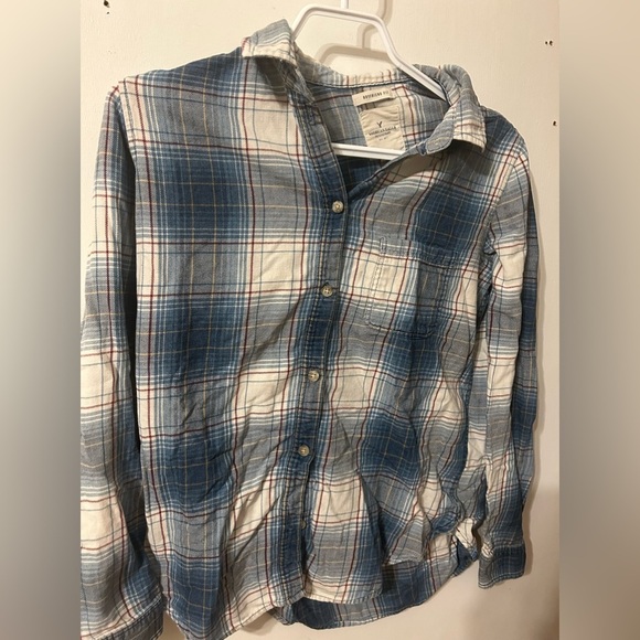 American Eagle Outfitters Boyfriend Fit Plaid Button-Up in Blue/White, Size M - Picture 1 of 4